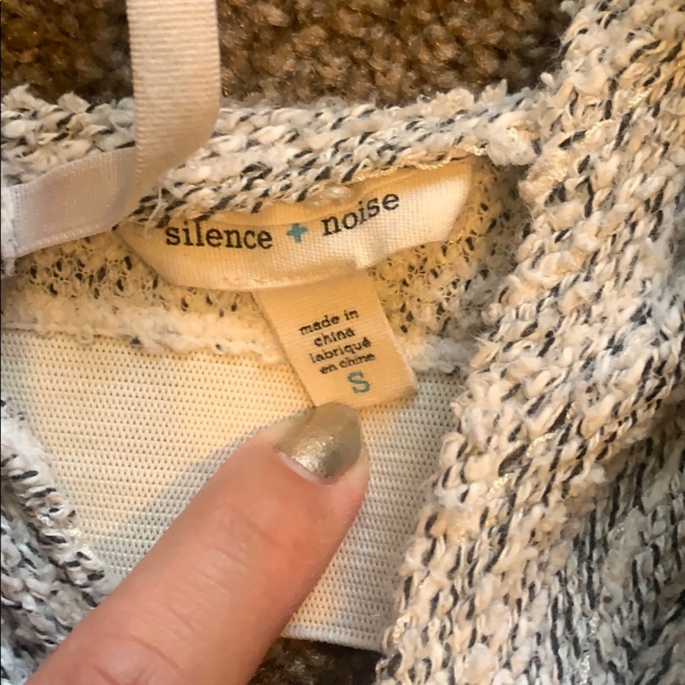 Silence & noise Bralette - Picture 3 of 3